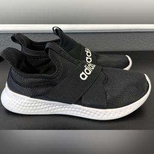 Size 9 Adidas Pure Motion Shoes